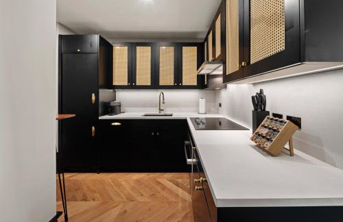 Freeman 802 by Rove Travel - 1BRCondo with Shared Amenities - Foto 7
