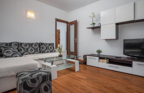 Apartment Heidi-1 by Interhome - Photo 4