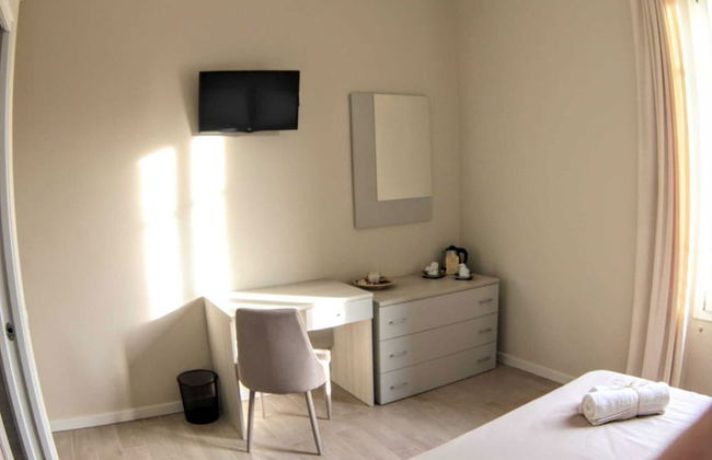 Affittacamere Stazione Empoli - Photo 27