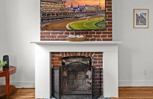 Charming 2nd-Floor Flat 3BR 2BA Free Parking - Foto 10