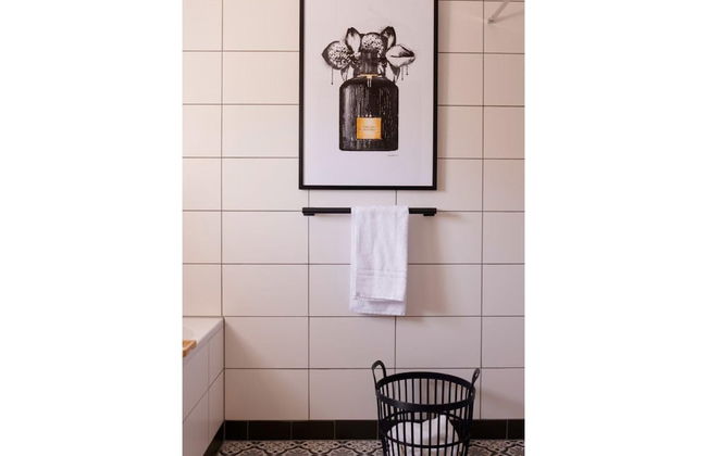 Holiday Home in Baarlo With Wood-fired Hot Tub - Photo 10