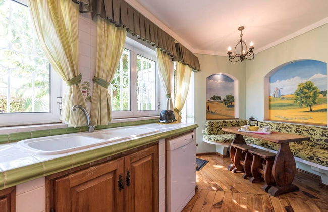 Immaculate 3-bed Villa in Guia Private Pool - Foto 15