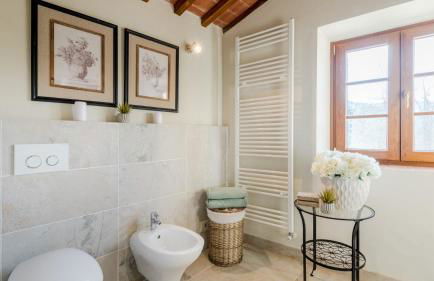 Grumo Farmhouse with Private Pool and View near Lucca - Foto 59