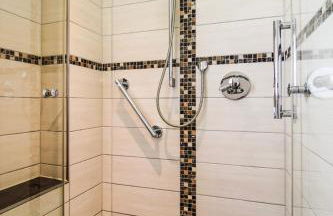 Chill Out Area, Sauna & Wirlpool, grandiose Aussicht, Smart TV, große Terasse, Zentrum nah - Foto 13