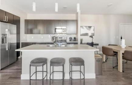 Landing Stylish 1BD Clubhouse Pool - Foto 39