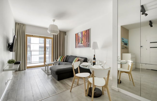 Warsaw Night Apartments MennicaResidence - Photo 1