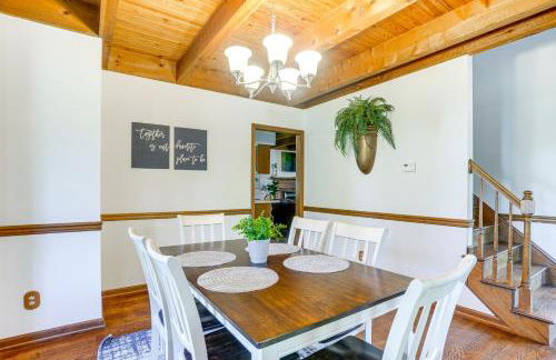 McGaheysville Home with Screened Porch and Gas Grill! - Foto 16