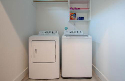 The Orange HTX by NRG Med Cent - Photo 5