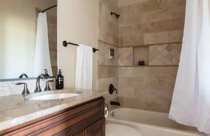 Sunbeam by Avantstay Elegant, Private Desert Home w/ Infinity Pool, Spa & View - Photo 57