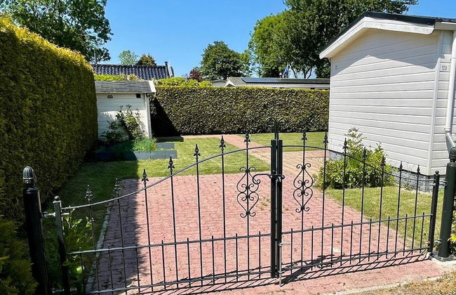 Attractive Chalet With Enclosed Garden Near sea - Foto 14