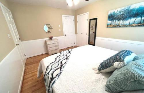 *Comfortable Townhome * King Beds * Long Term* - Foto 7