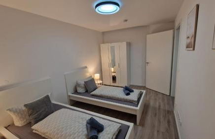 Modern Living Apartment with Sunset Terrace - Lift - Smart TV - XXL Terrasse - Foto 57