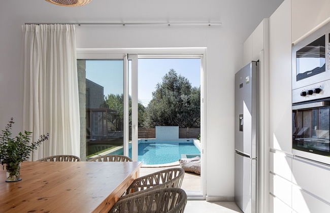 Mandana Villa - With Private Pool Jacuzzi - Photo 44