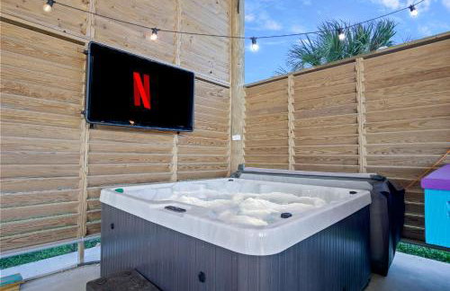 Views! Beachside, Hot Tub, Arcade, Family Beach Retreat with Fun for Every Age! - Foto 34