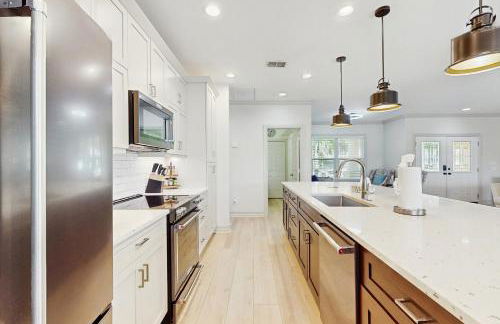 The Sunshine Social - Photo 10