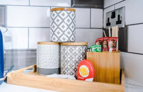 Families Only - Pet Friendly sleeps 6 maximum NO PARTIES - Foto 44