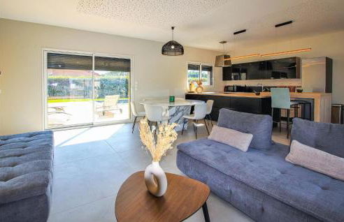 Amazing Home In Cléon D' Andran - Foto 12