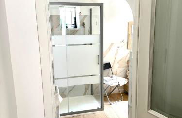 Gradevole studio in corte - Foto 9