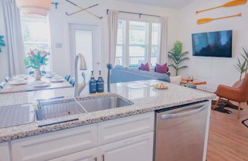 The Champion's Suite Newly Built Upscale Central - Photo 28