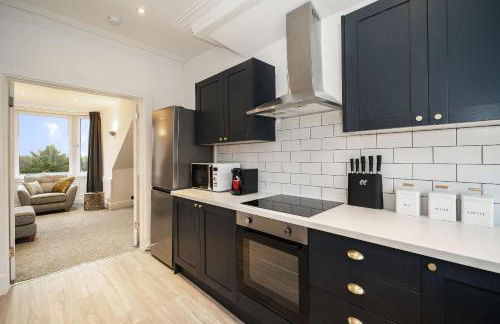 Serviced Apartment Near Glasgow Airport and Hospital with Free Parking Long Stays Available - Foto 4