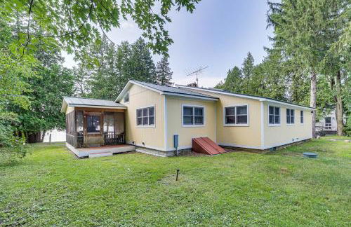 Waterfront North Hero Home with Screened Porch - Foto 28