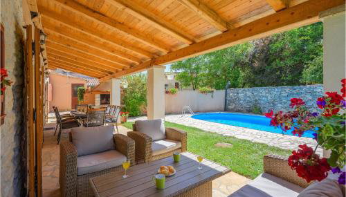 4 Bedroom Pet Friendly Home In Zminj - Foto 2, Garden