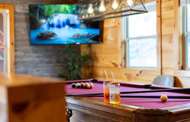 Rustic Mountain Retreat by Ghosal Luxury Lodging - Foto 34