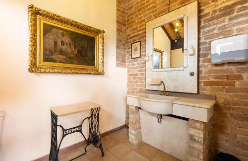 Villa San Lorenzo - Lux Gated Estate/Private Pool - Photo 17