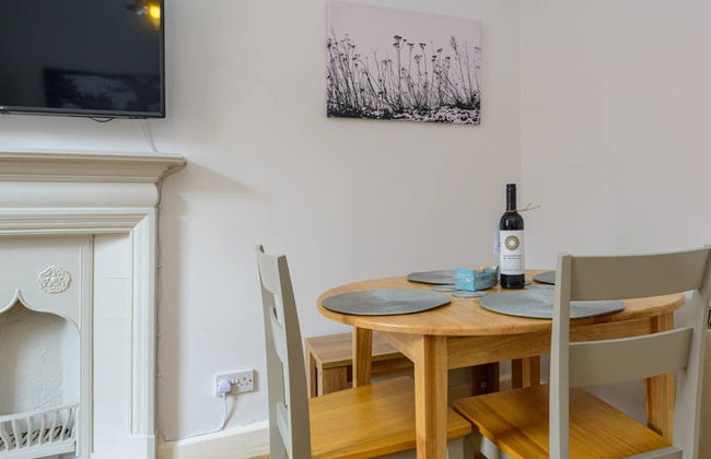 Pebbles Apartment - Heart of Town - Foto 5