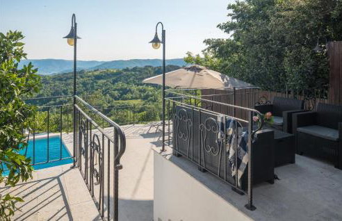 Nice Home In Buzet With Sauna - Photo 8