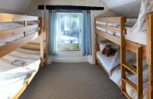 Large Historic Farmhouse in Rhondda Valley Perfect for Groups with Hot Tub - Foto 36