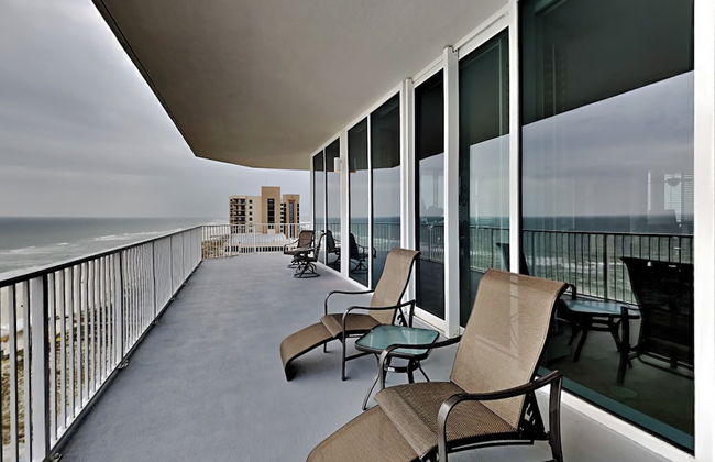 Mediterranean by Southern Vacation Rentals - Foto 76