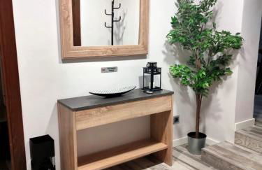 Elegante Apartamento para 5 en el centro de Cáceres con wifi - Foto 6