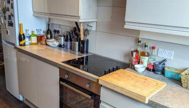 Creative Warehouse Conversion & Plant Haven - Foto 5