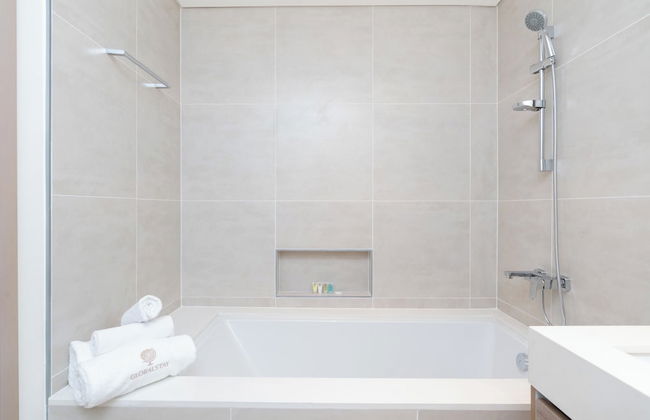 GLOBALSTAY. Creek Edge Tower Apartments - Foto 64