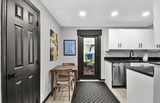 Escape to This Luxury Wilton Manors Villa - Foto 23