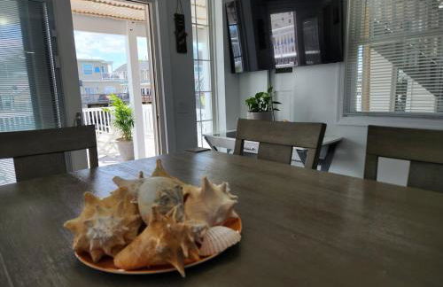 Lower Chelsea Lookout- On Water by Beach & Boards! - Foto 15