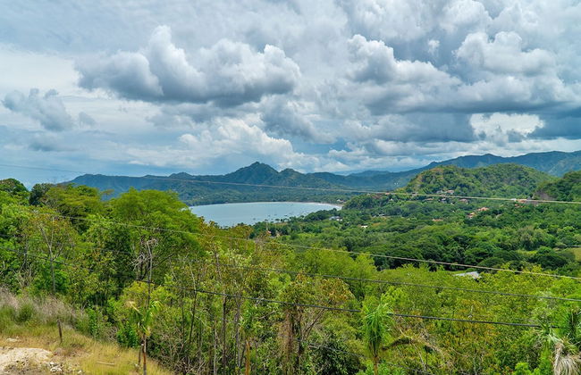 Ocean View Luxury Condo at Flamingo Towers - Photo 31