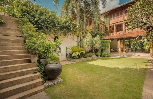 Ishq Colombo - Photo 53