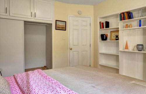 Entire House,Convinient location in Los Angeles , near Universal, Hollywood, Pets Friendly, Free WIFI - Foto 23