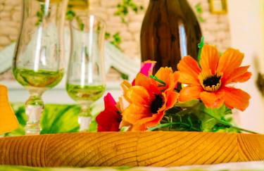 Francesca House - Photo 2