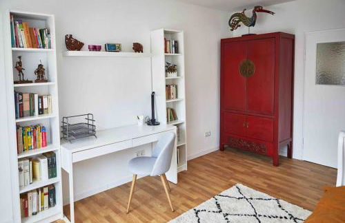 Large 2BR Apart up to 5 ppl, Work&Long Stay, BASF with Strong Wifi - Foto 17