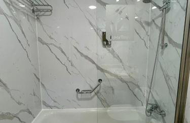 Apartamento con garaje en Apartour Vertice - Photo 41