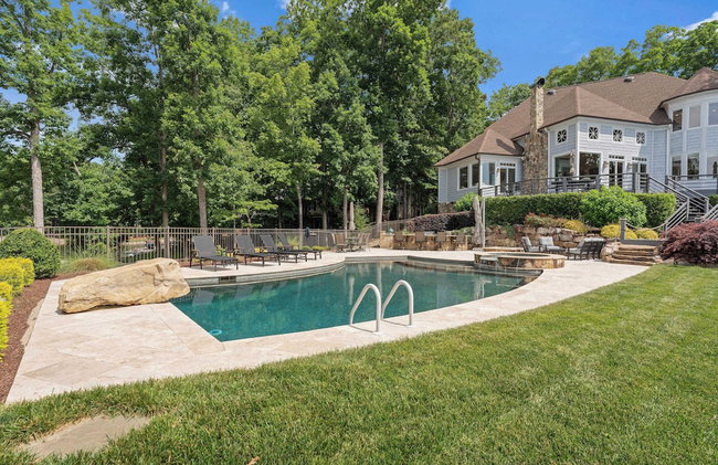 Private Dock, Pool + Hottub, Game Room, Firepit Paradise Pointe by Avantstay - Foto 150