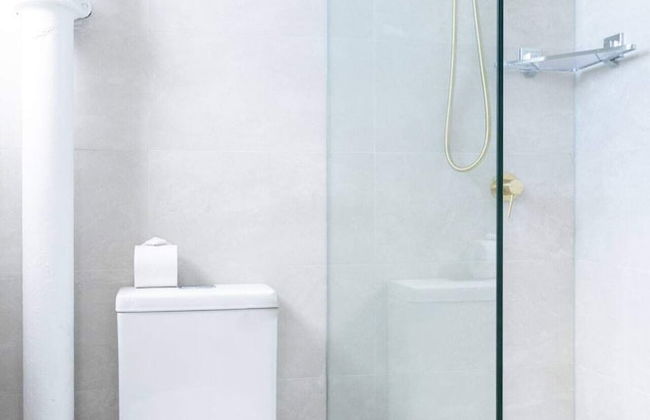 Cosy Studio in a Prime Surry Hills Location - Photo 7