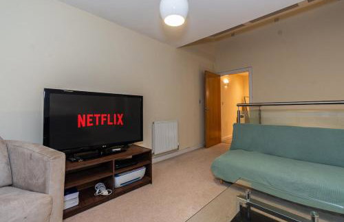 Amanah Properties - Elegant Home in Shepherds Bush, steps from Westfield, Sleeps 8 - Foto 4