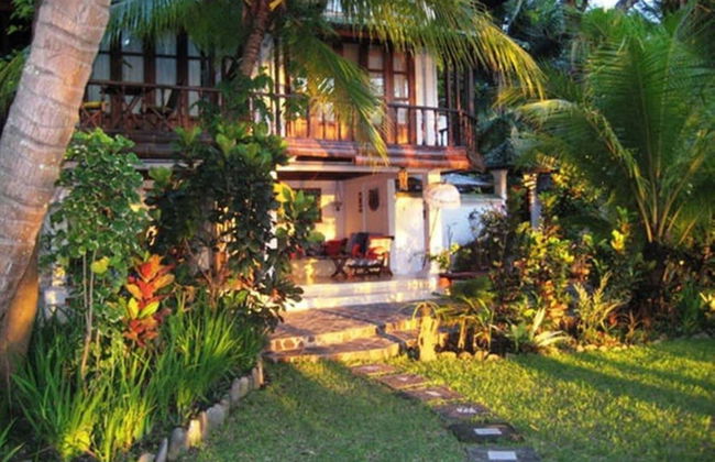 Villa Sunrise on the Bali North Shore - Photo 1