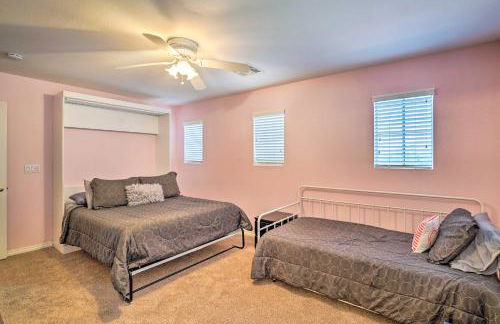 Spacious North Las Vegas Home with Yard - Foto 24