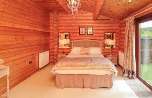 Endeavour Lodge 4 - Photo 7