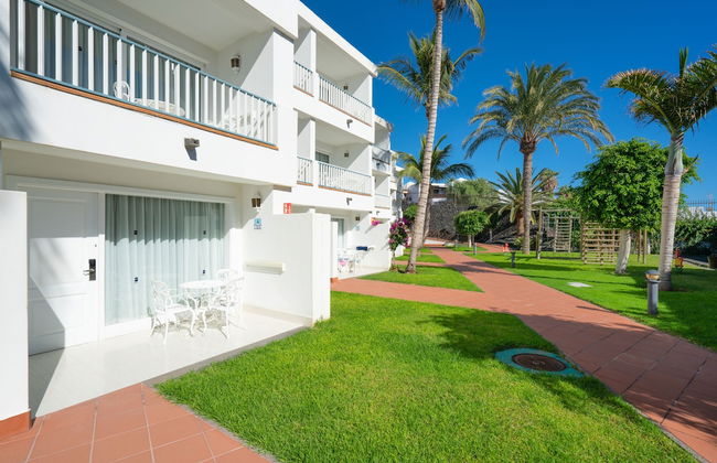 Plus Fariones Apartamentos - Photo 8